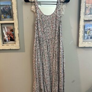 Floral Sleeveless Midi Dress